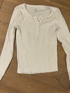 Brandy Melville White Ribbed Henley Long Sleeve Top